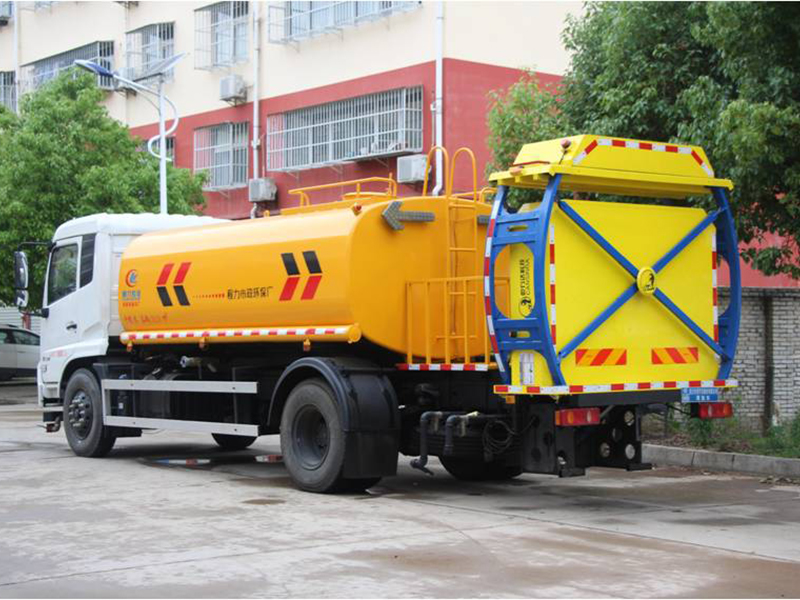 東風(fēng)天錦康機(jī)灑水防撞緩沖車